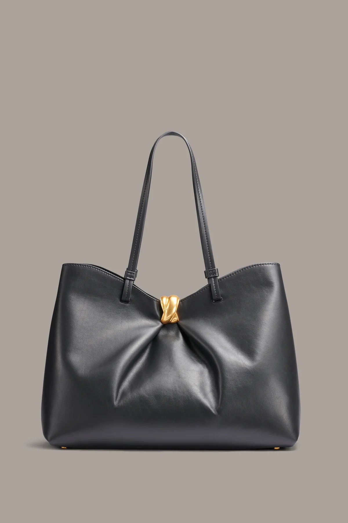 Slouchy Soft Cow Leather Magnetic Closure Daily Tote Bag