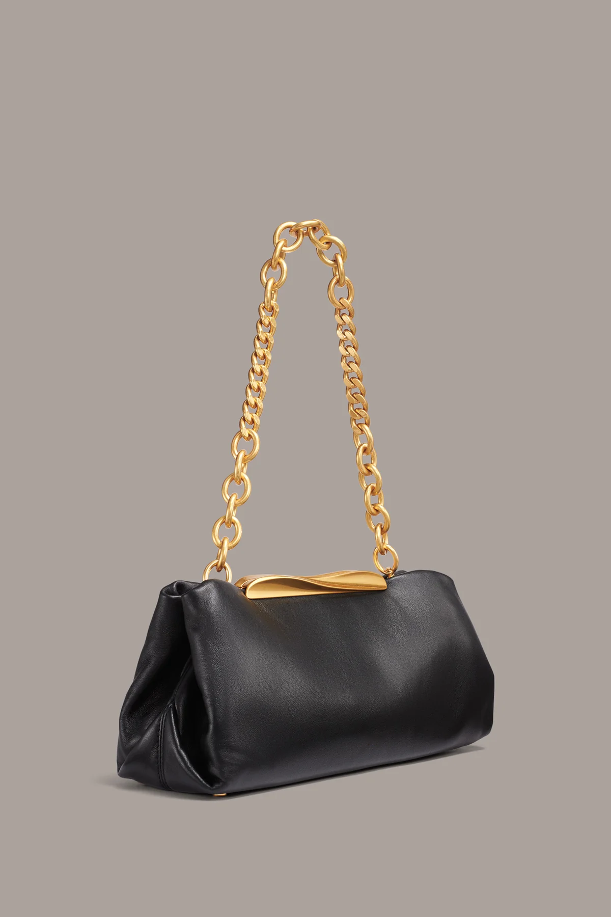 Gathered Lamb Leather Magnetic Bar Chain Strap Bag
